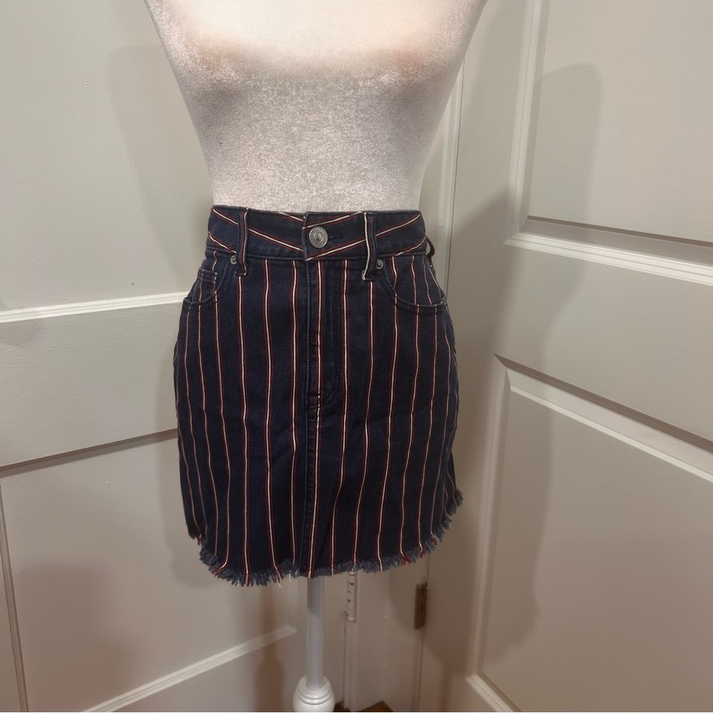 American Eagle striped hi rise denim mini skirt size 6 preppy casual school blue